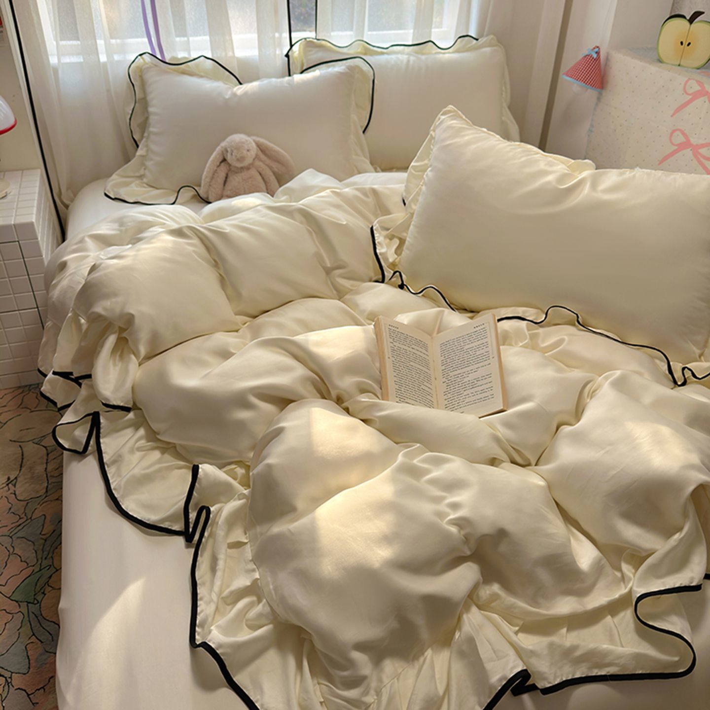 Silk Sheet Set - Set Sprei Pendingin Sutra Es Mewah,