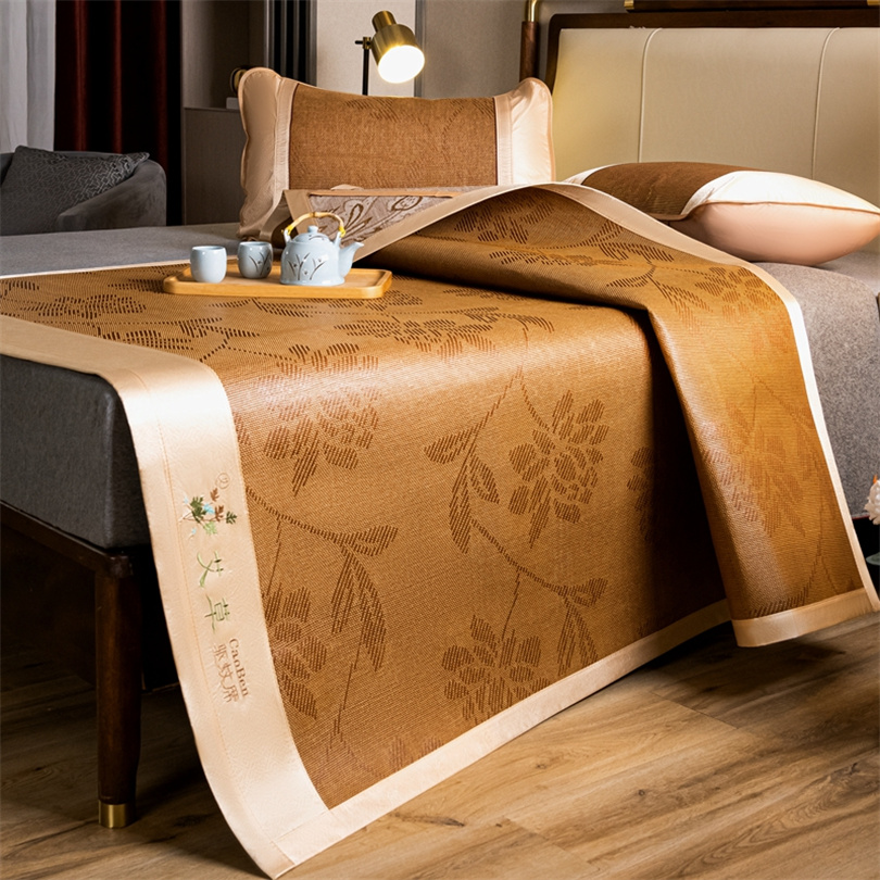 Keset dan Sarung Bantal Pendin - Silk Sheet Set ulasan dan harga